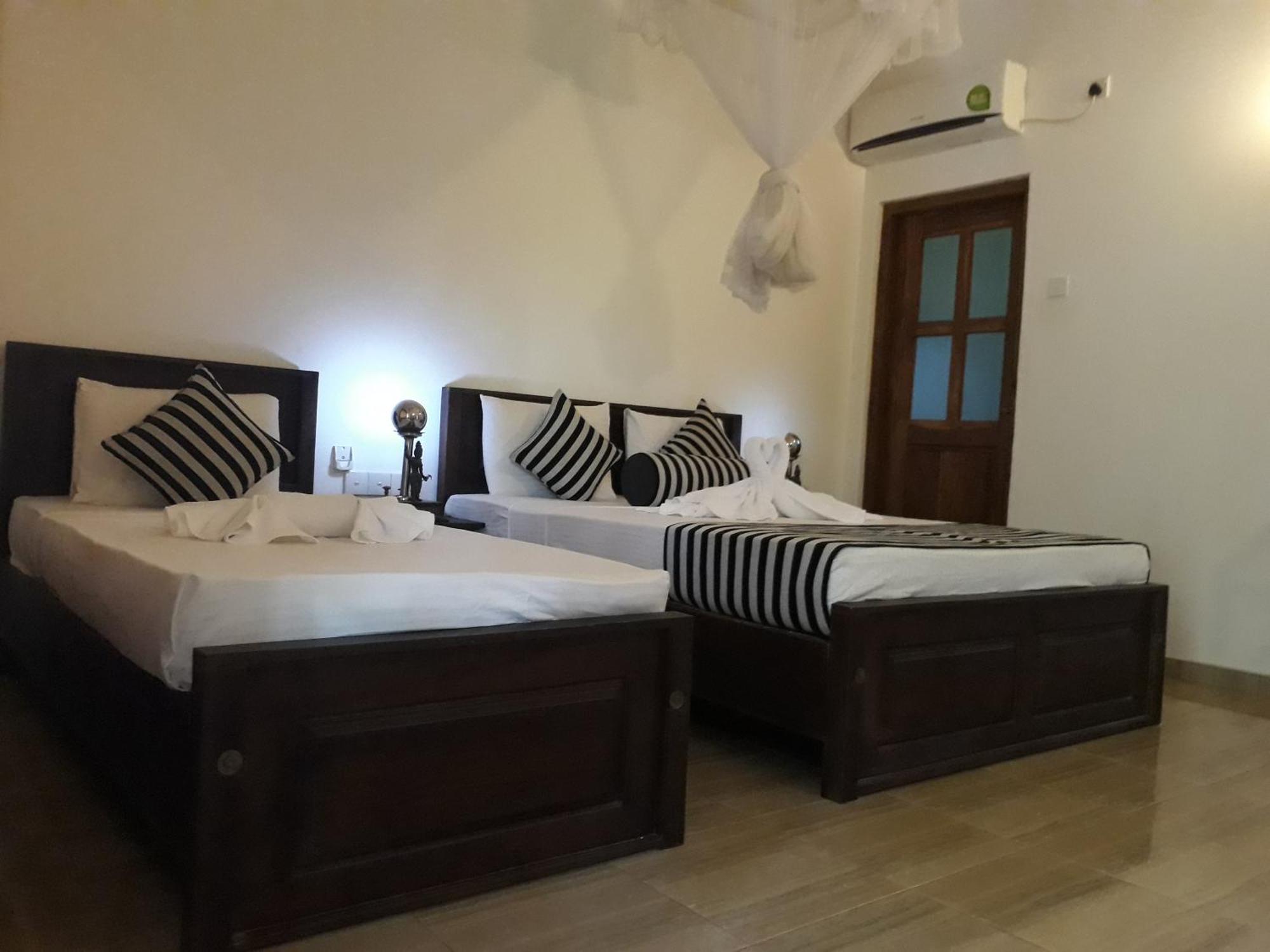 Isanka Lion Lodge Sigiriya Luaran gambar
